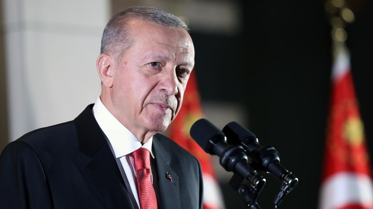 Cumhurbaşkanı Erdoğan'dan Eren Bülbül ve Ferhat Gedik mesajı: Aziz şehitlerimizin kanını yerde bırakmadık, bırakmayacağız