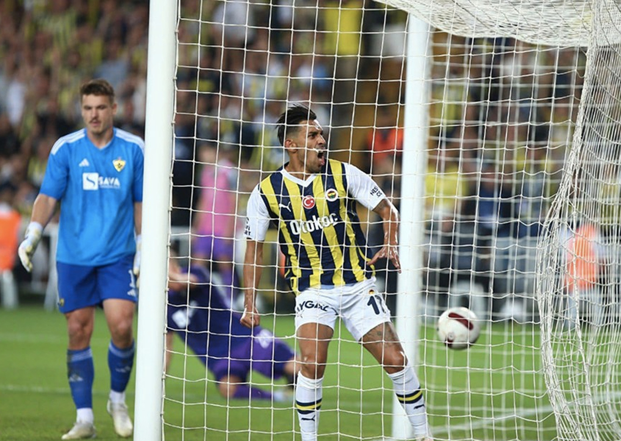 İrfan Can Kahveci'den taraftarlara protesto sitemi!