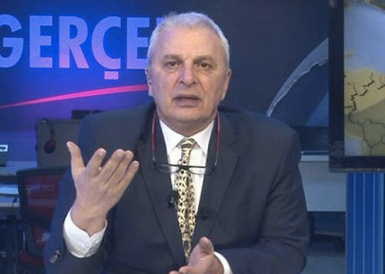Can Ataklı'dan hadsiz sözler!  "Cuma" tatilini isteyen Müslümanlara "aptal" dedi