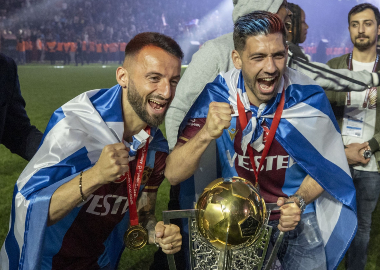 Transfer bekleyen Trabzonspor taraftarına ayrılık şoku! Yunanistan'a dönmek istiyor