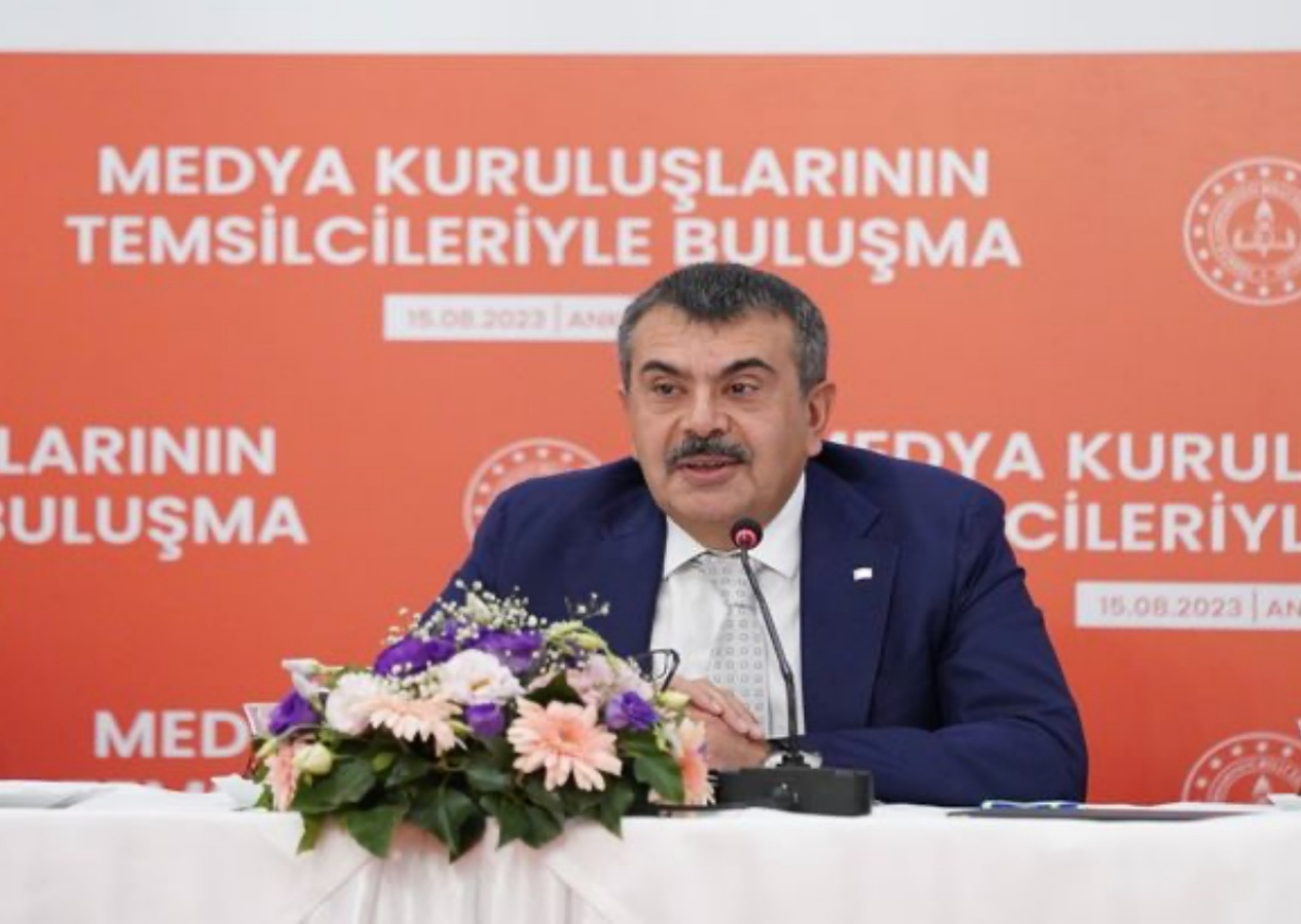 MEB Bakanı Tekin: Devamsızlık ve sınıf tekrarı konusunda çok ciddiyiz