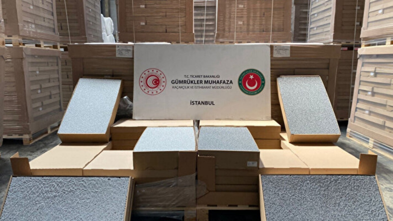 İstanbul'da kaçak sigara operasyonu! 19 milyon 100 bin sigara filtresi ele geçirildi