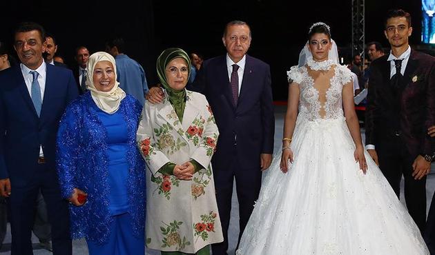 Erdoğan'dan dünya şampiyonuna sürpriz! Düğün törenine katıldı...