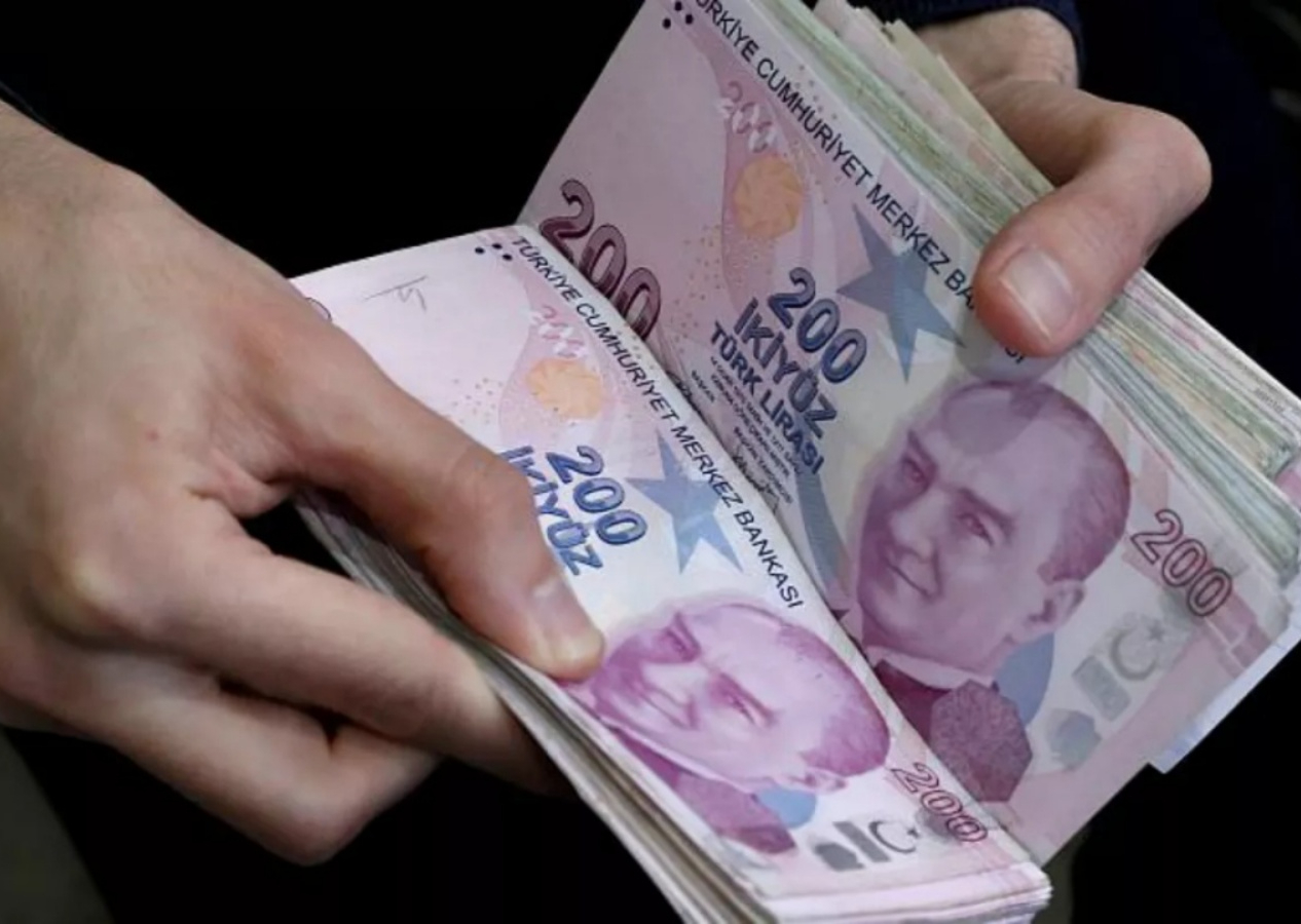 Gözler 22 Ağustos'ta! Memur ve memur emeklisinin zam pazarlığı devam ediyor