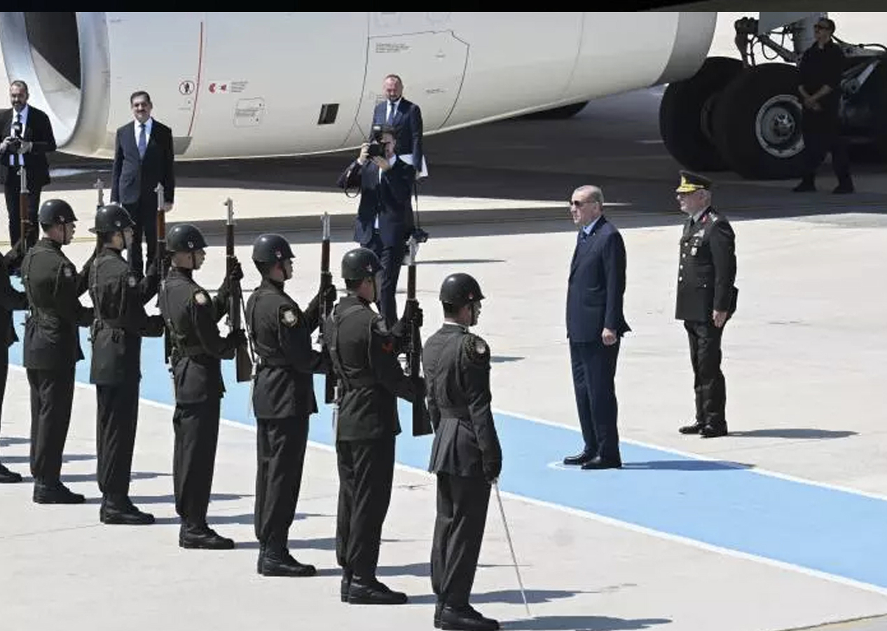 Cumhurbaşkanı Erdoğan Macaristan'da! Dikkat çeken kareler
