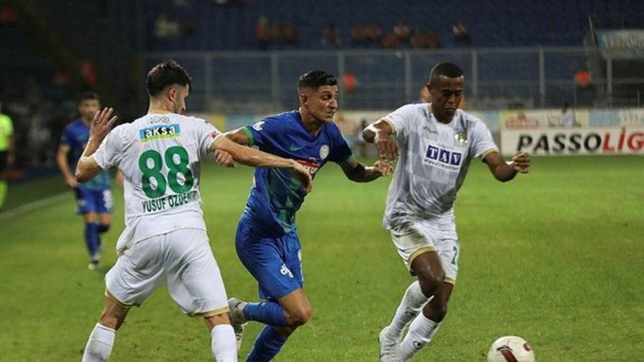 Çaykur Rizespor 0 - 0 Alanyaspor |  Maçın özeti...