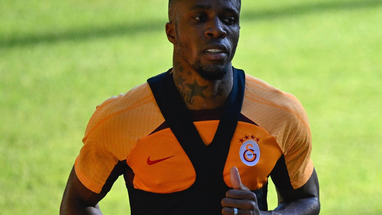 Zaha Molde maçında zor