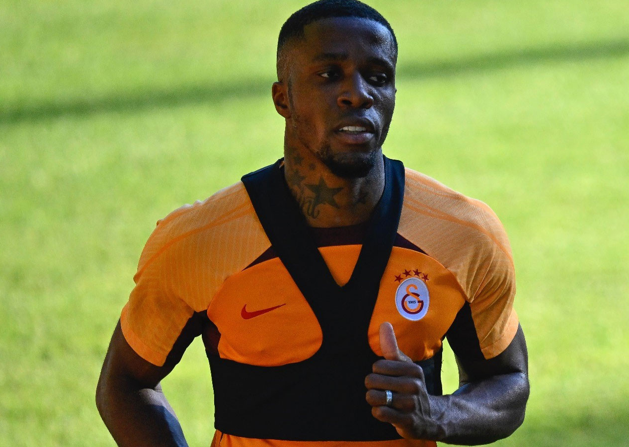Zaha Molde maçında zor