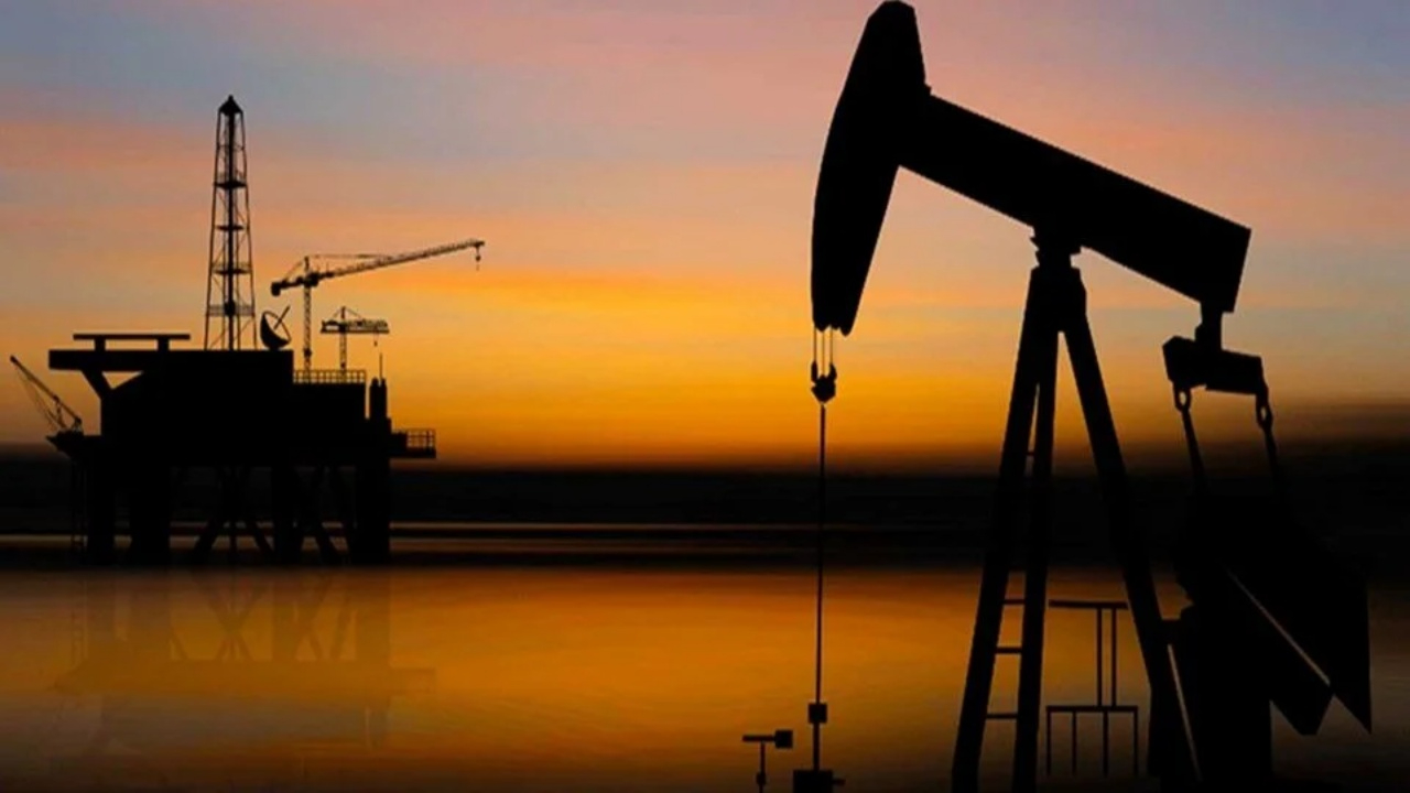 ABD'nin ticari ham petrol stoklarında düşüş