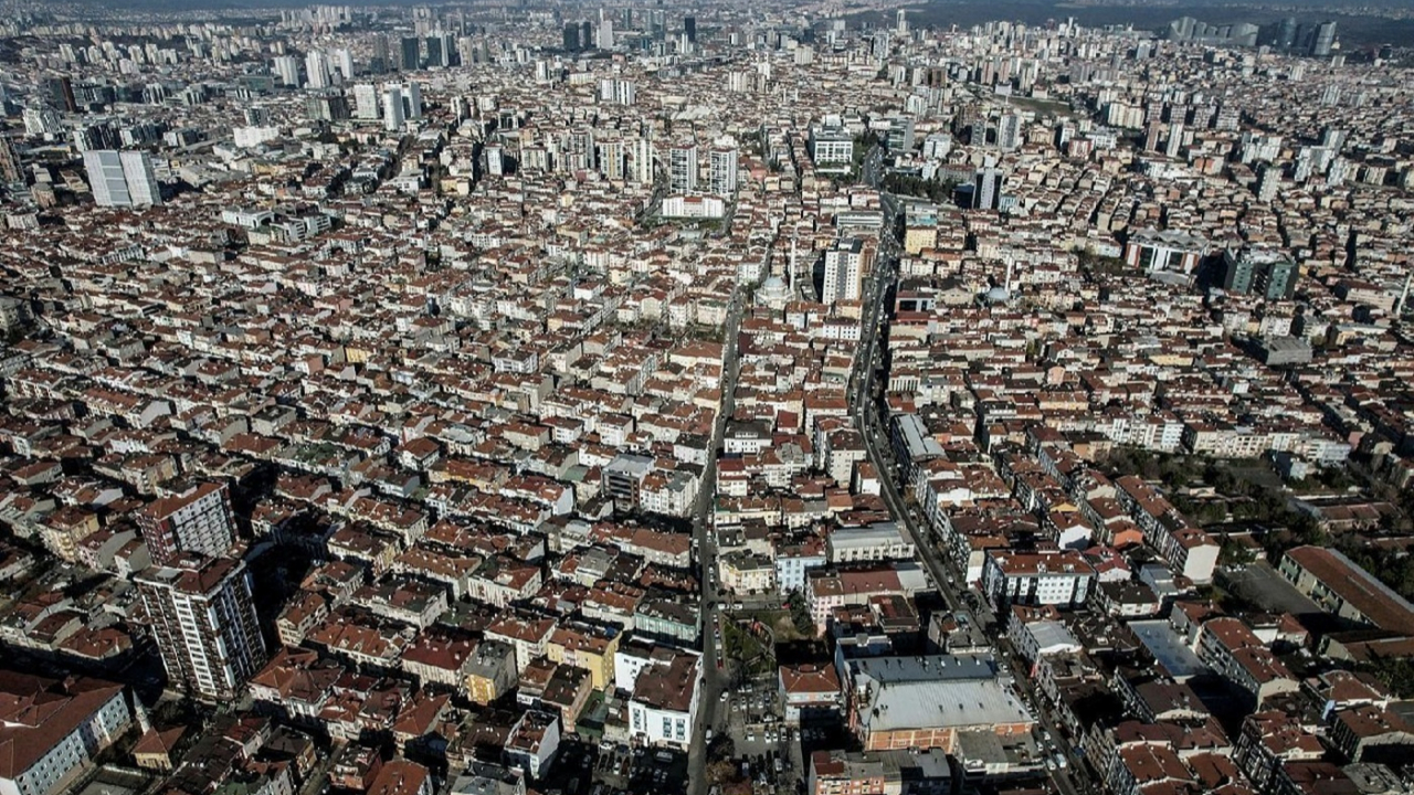 Prof. Dr. Okan Tüysüz, İstanbul depreminde en riskli bölgeleri tek tek sıraladı! Sıvılaşma riskine dikkat çekti
