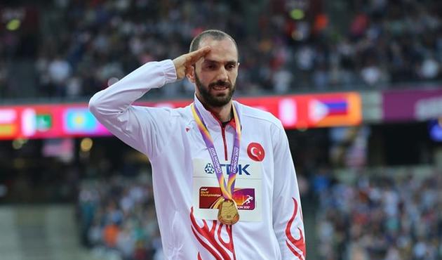 Ramil Guliyev madalyasına kavuştu!