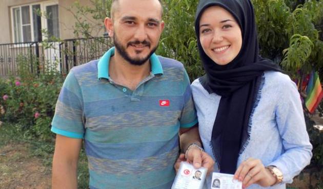 Nikahtan 20 gün sonra Nüfus Müdürlüğü'nde hayatlarının şokunu yaşadılar!