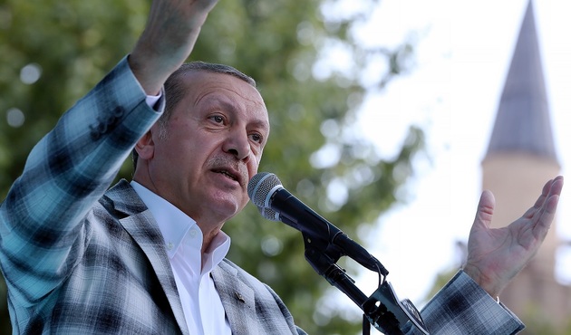 Erdoğan: "Yalancının mumu yatsıya kadar, onunki daha erken sönecek!"