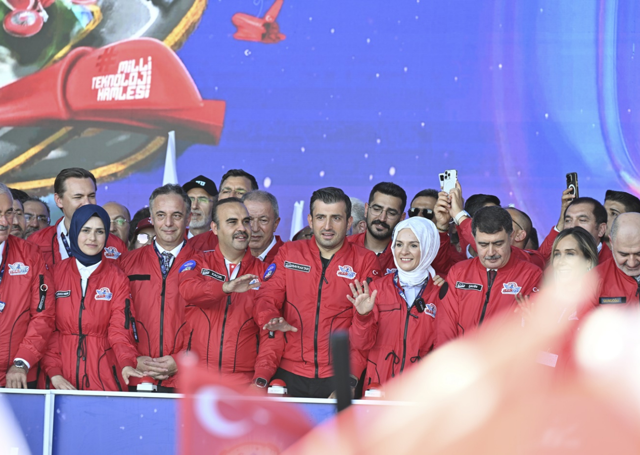 Ankara'da festival coşkusu! Selçuk Bayraktar: TEKNOFEST kuşağı, dev bir dip dalgası gibi geliyor