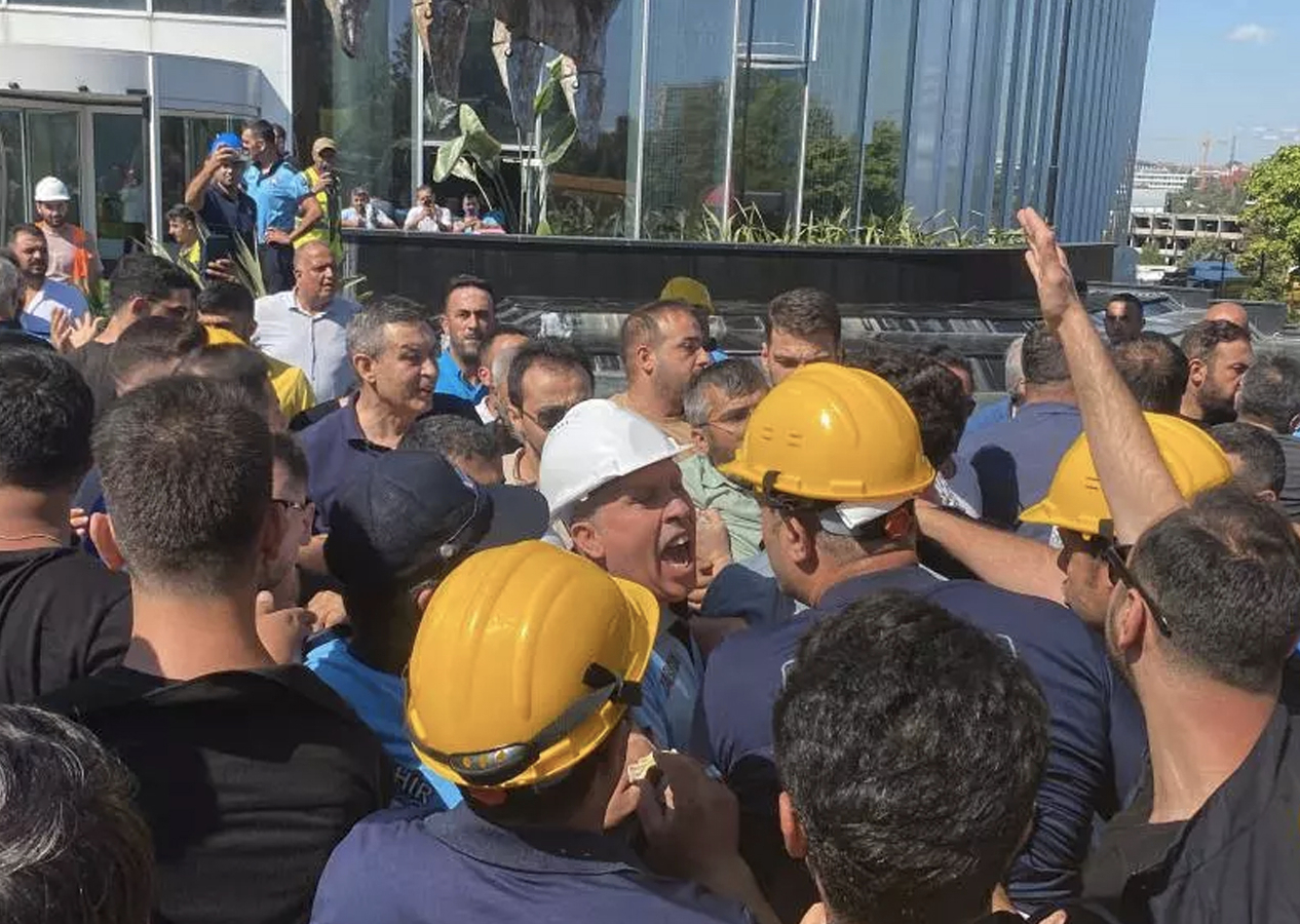 İBB’nin yıkım işleminde arbede yaşandı!