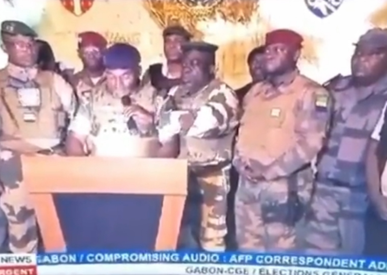 Nijer'in ardından Gabon'da da darbe!