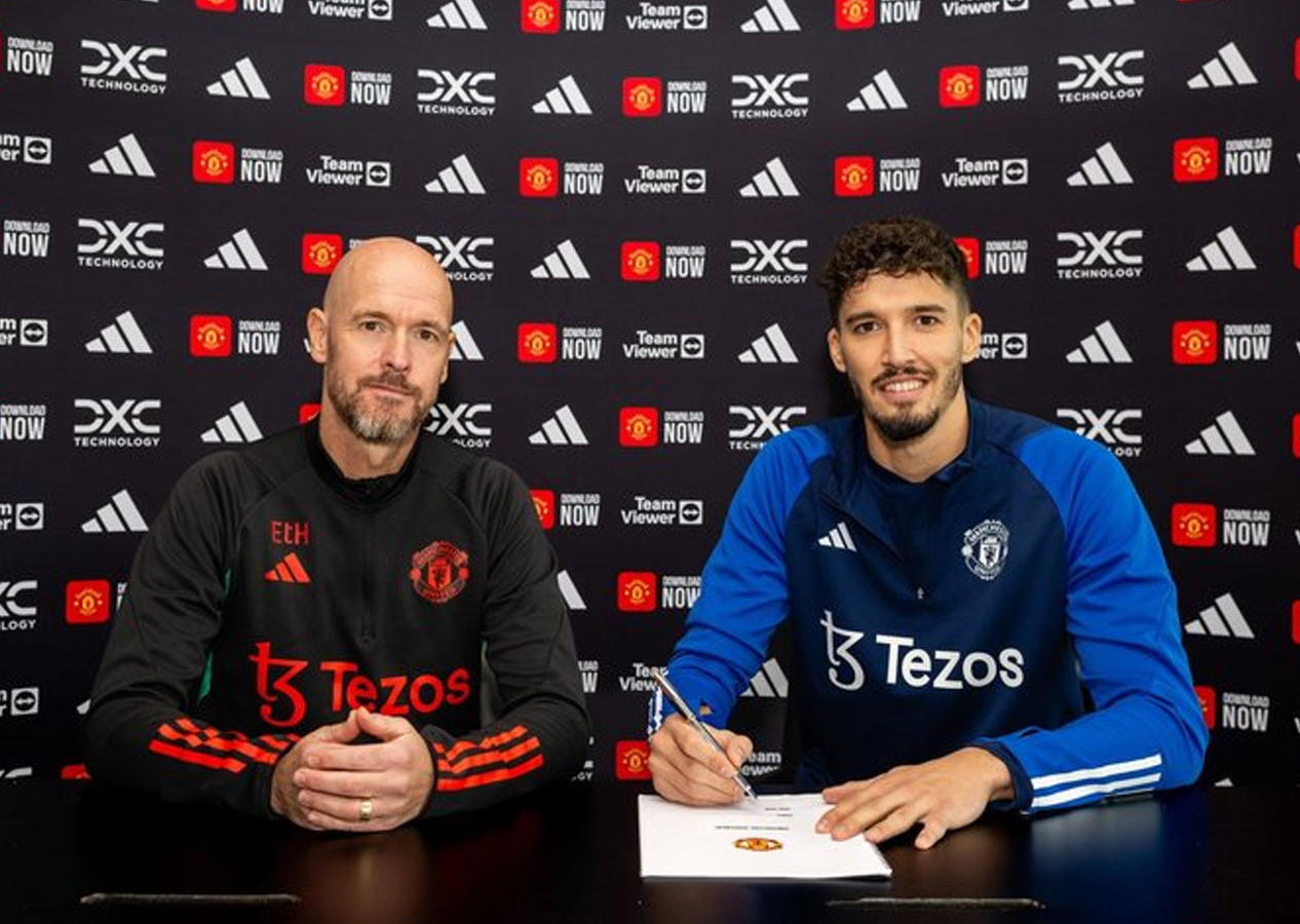 Resmen Manchester United'da! İşte Altay Bayındır'ın bonservis bedeli