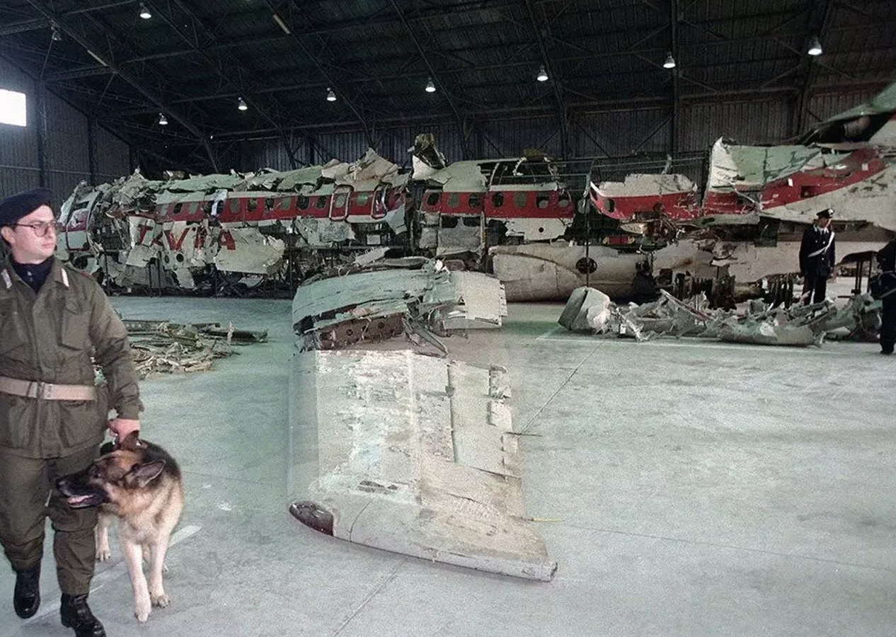 Gizemli uçak kazasıyla ilgili yeni iddia: Fransız füzesi...