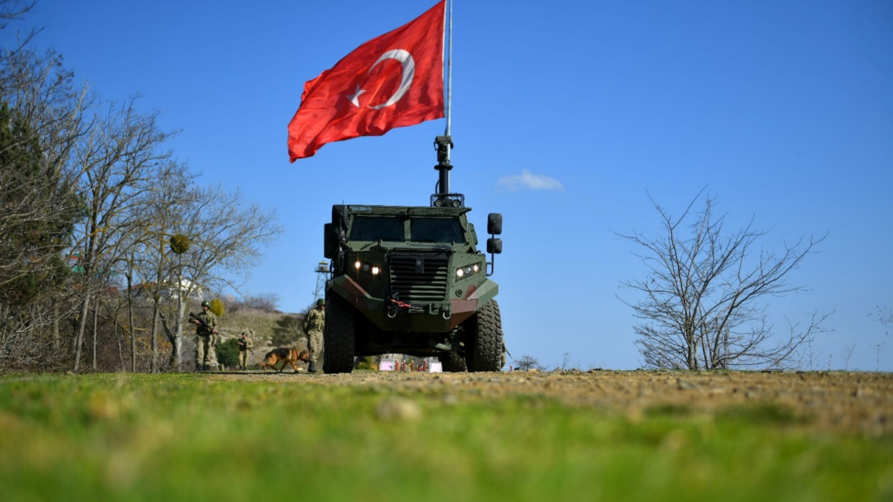 FETÖ ile mücadele hudutlarımızda da sürüyor: Yunanistan’a kaçmaya çalışan 13'ü FETÖ mensubu 18 kişi yakalandı