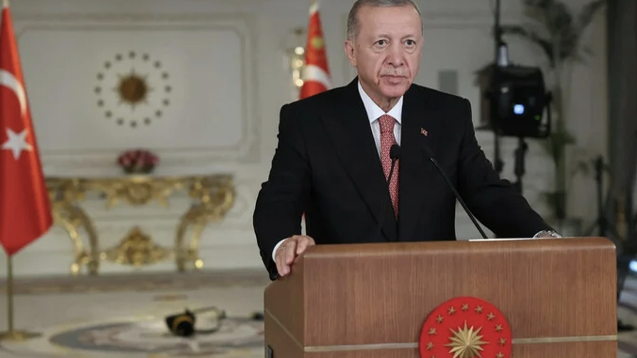 Cumhurbaşkanı Erdoğan: "Depremin siyasetini yapanlardan olmadık"