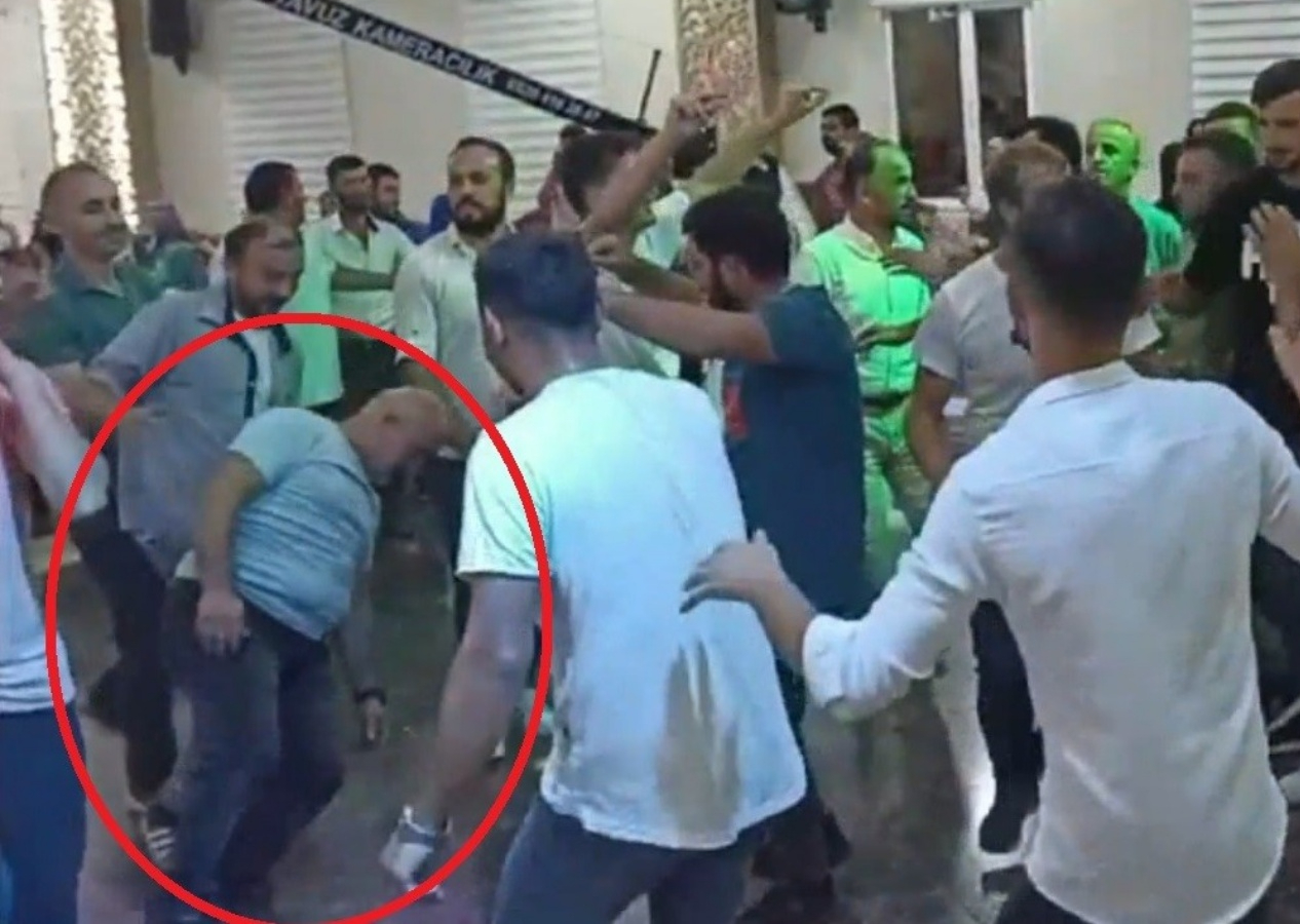 Düğünden cenazesi çıktı: Ordu'da bir vatandaş çiftetelli oynarken kalp krizi geçirerek hayatını kaybetti! O anlar kameralara yansıdı