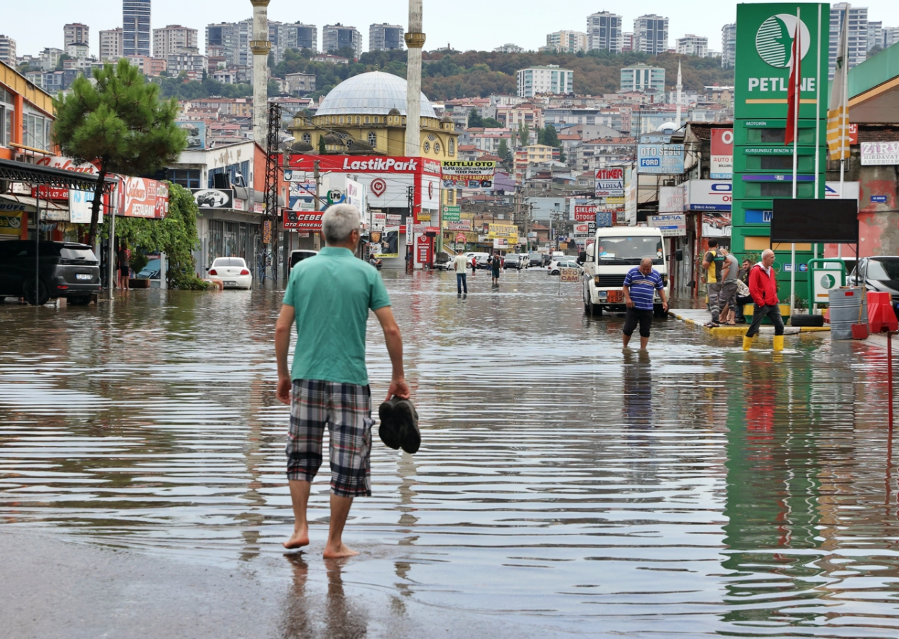 Samsun'da 13 ilçede uyum eğitimlerine 1 gün ara: Sağanak bekleniyor!