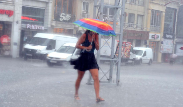 Meteoroloji uyardı! Yine sağanak geliyor...