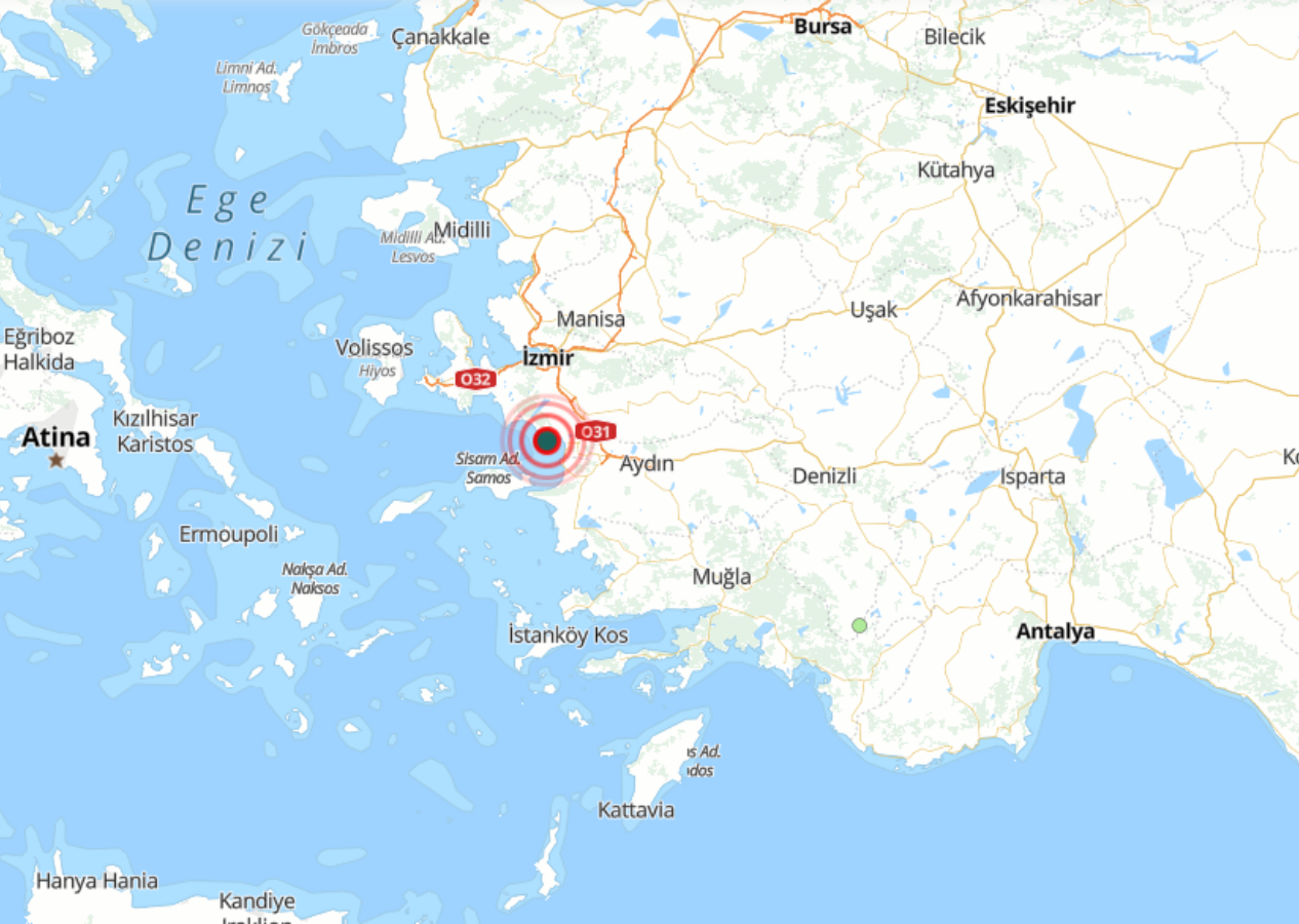 Kuşadası Körfezi'nde 4,4 büyüklüğünde deprem!