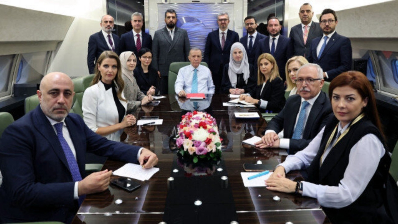 Cumhurbaşkanı Erdoğan'dan Rusya dönüşü flaş açıklamalar! "Putin'in 2 özel isteği var..."