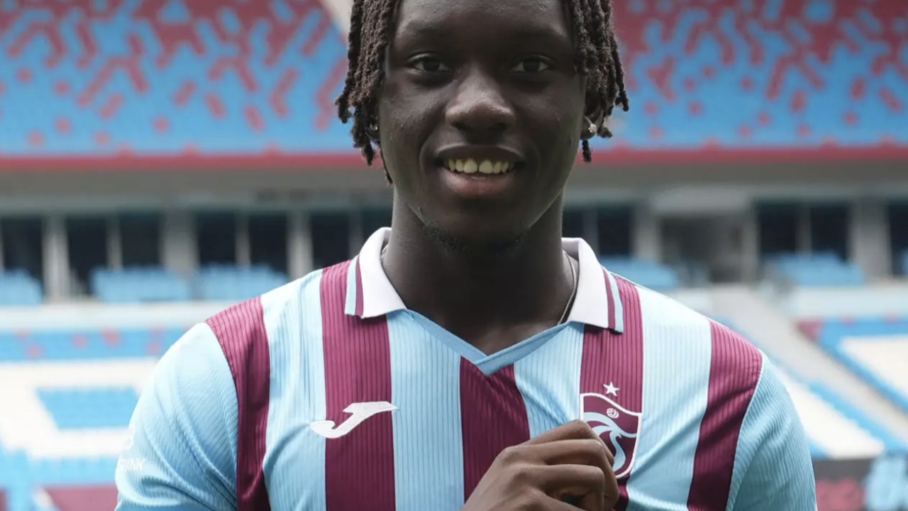Trabzonspor Batista Mendy'yi kadrosuna kattı