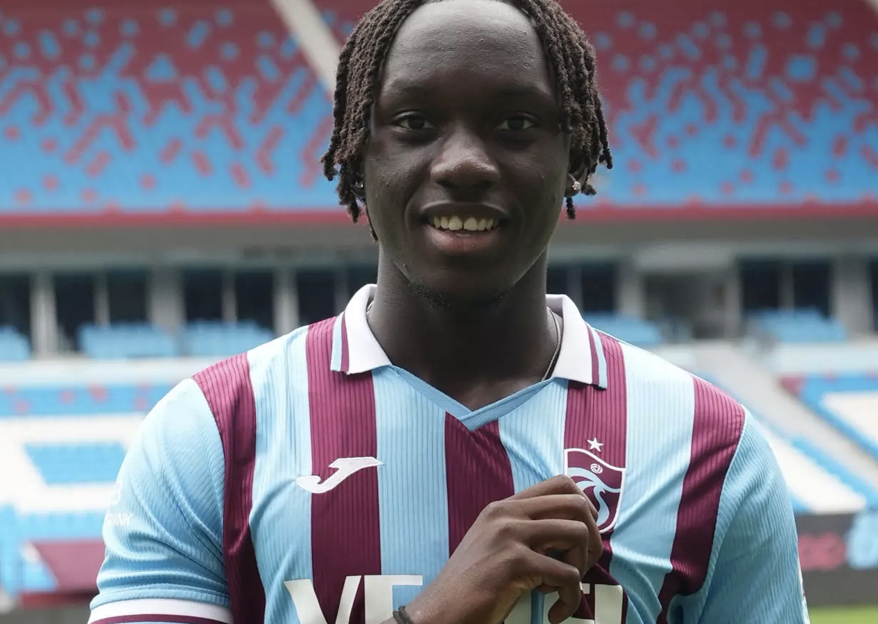 Trabzonspor Batista Mendy'yi kadrosuna kattı