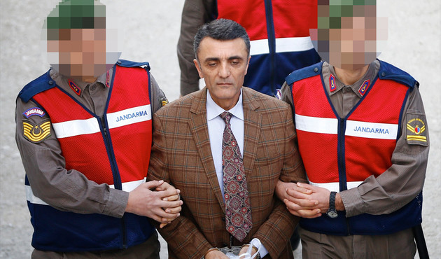 FETÖ'cü hainlerden yeni taktik! Yalanları işe yaramadı şimdi de...
