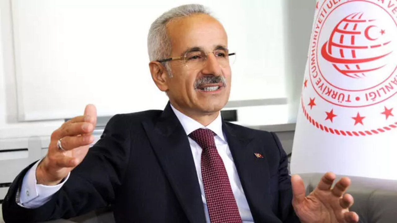Bakan Uraloğlu açıkladı! Ankara- İstanbul arası 80 dakikaya düşecek