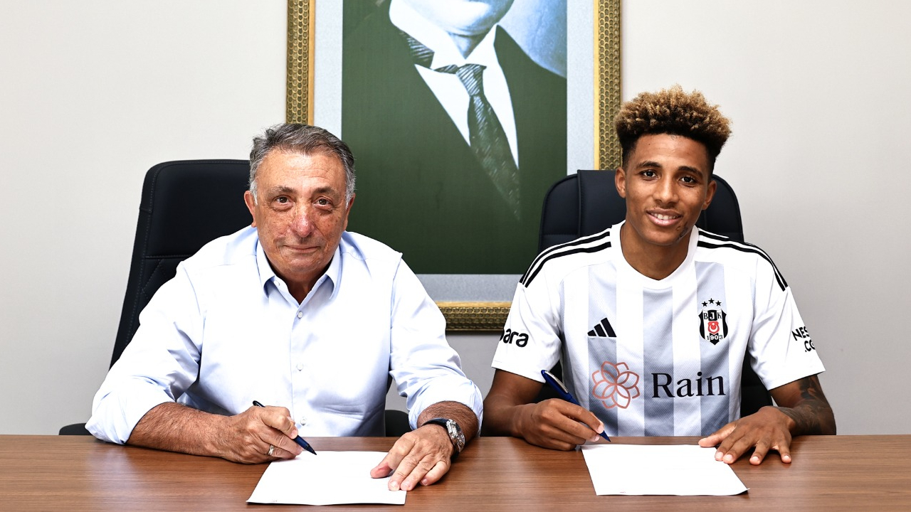 Beşiktaş, Gedson ile sözleşme uzattı: "Beşiktaş'ın bir parçası olmak benim için gurur verici"