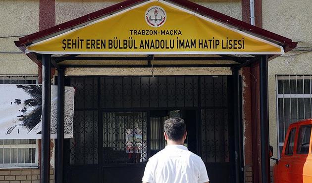Şehit Eren Bülbül'ün adı okulunda yaşayacak!