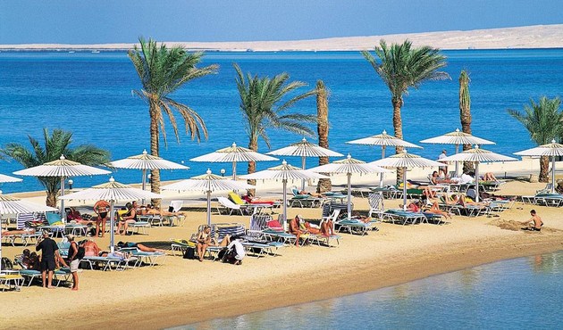 10 günlük tatil turizmcileri sevindirdi...