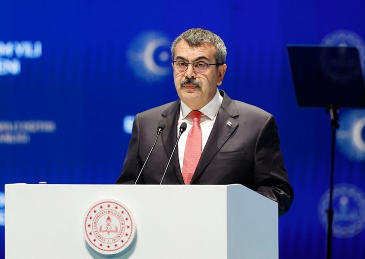 Bakan Tekin'den mülakat tartışmalarıyla ilgili açıklama! ''Öğretmen atama süreci revize edilmeli''