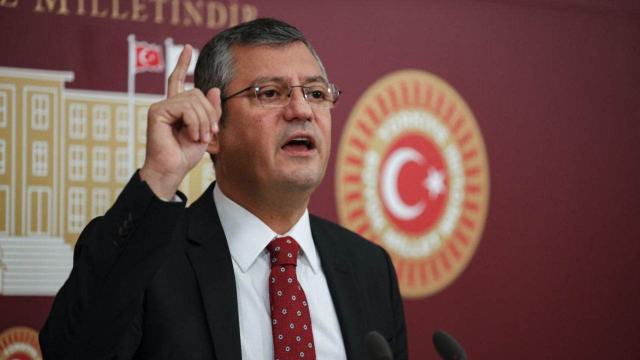 Adaylık sonrası soluğu TV'de alan Özgür Özel: Hacı torunlarıyız hepimiz!