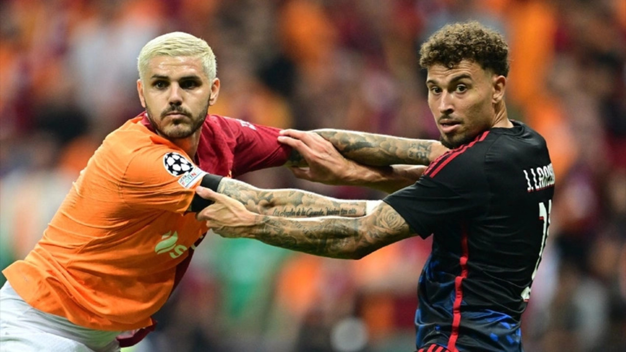 Galatasaray galibiyet alamasa da kasasını doldurdu!