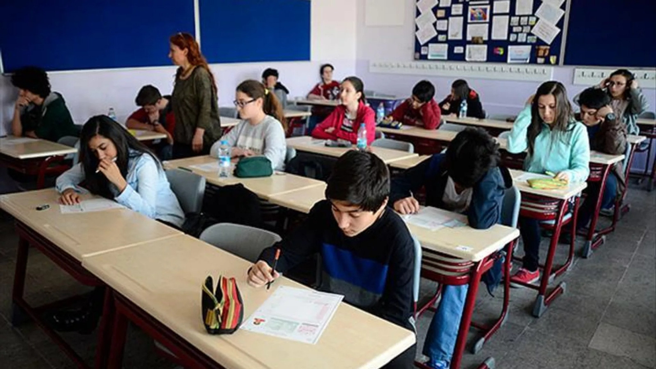 MEB ortaokul ve liselerde ortak sınav tarihlerini duyurdu!