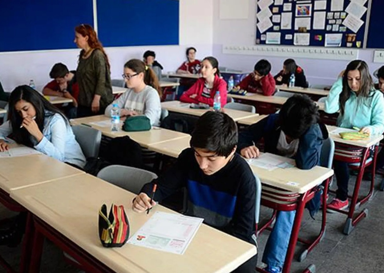 MEB ortaokul ve liselerde ortak sınav tarihlerini duyurdu!