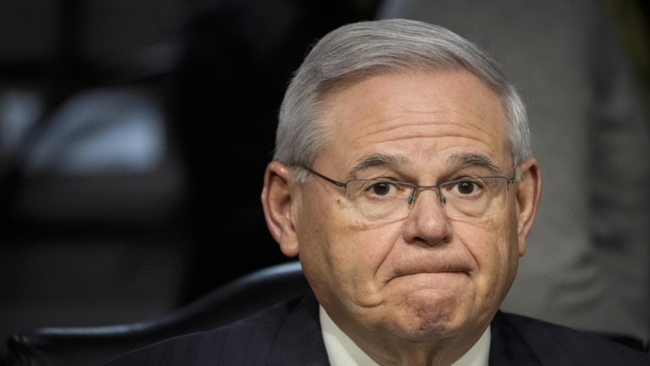 Türkiye karşıtı ABD’li senatör Menendez’in 400 bin dolarlık rüşvet soruşturması genişliyor