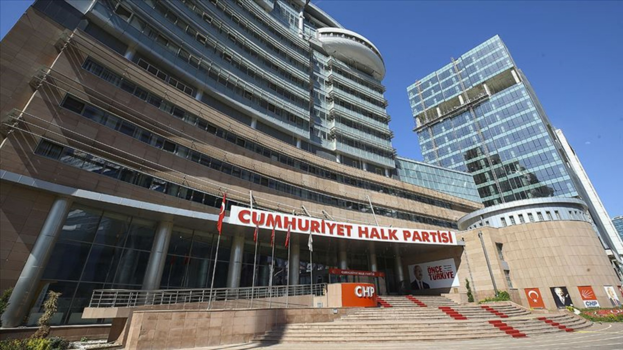 CHP İstanbul İl Başkanlığı için ilk aday belli oldu