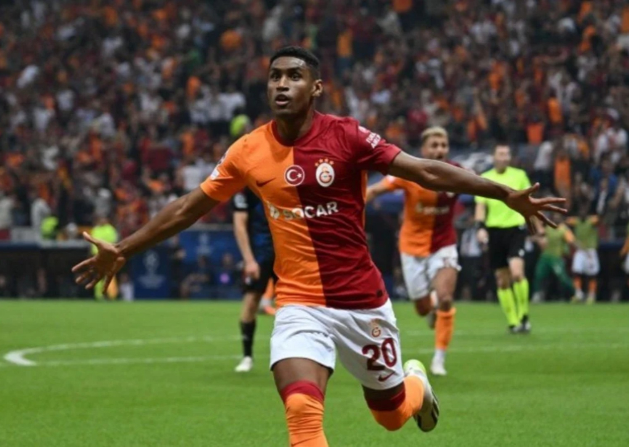 Shakhtar, Tete transferi için FIFA'ya başvuruda bulundu! Galatasaray'dan KAP açıklaması geldi...