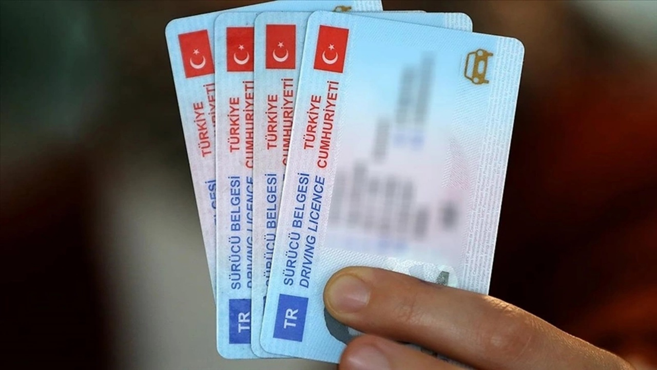Düzenlemede sona gelindi! B sınıfı ehliyeti olanlar artık...