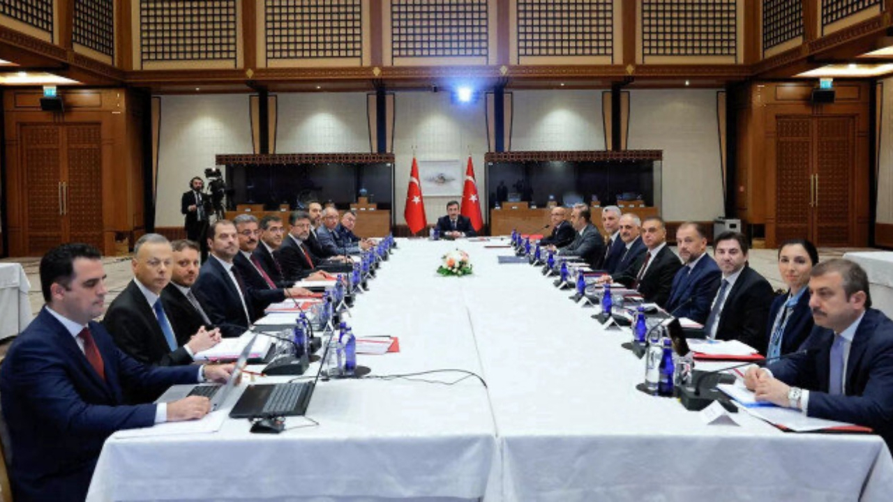 Masada 6 önemli konu başlığı var! Ekonomi Koordinasyon Kurulu toplantısı başladı