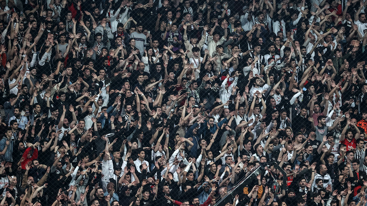 Beşiktaş yönetime şok! Tribünler istifa istiyor
