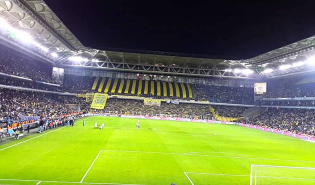 Fenerbahçe-Trabzonspor maçı için flaş karar! Giremeyecekler...