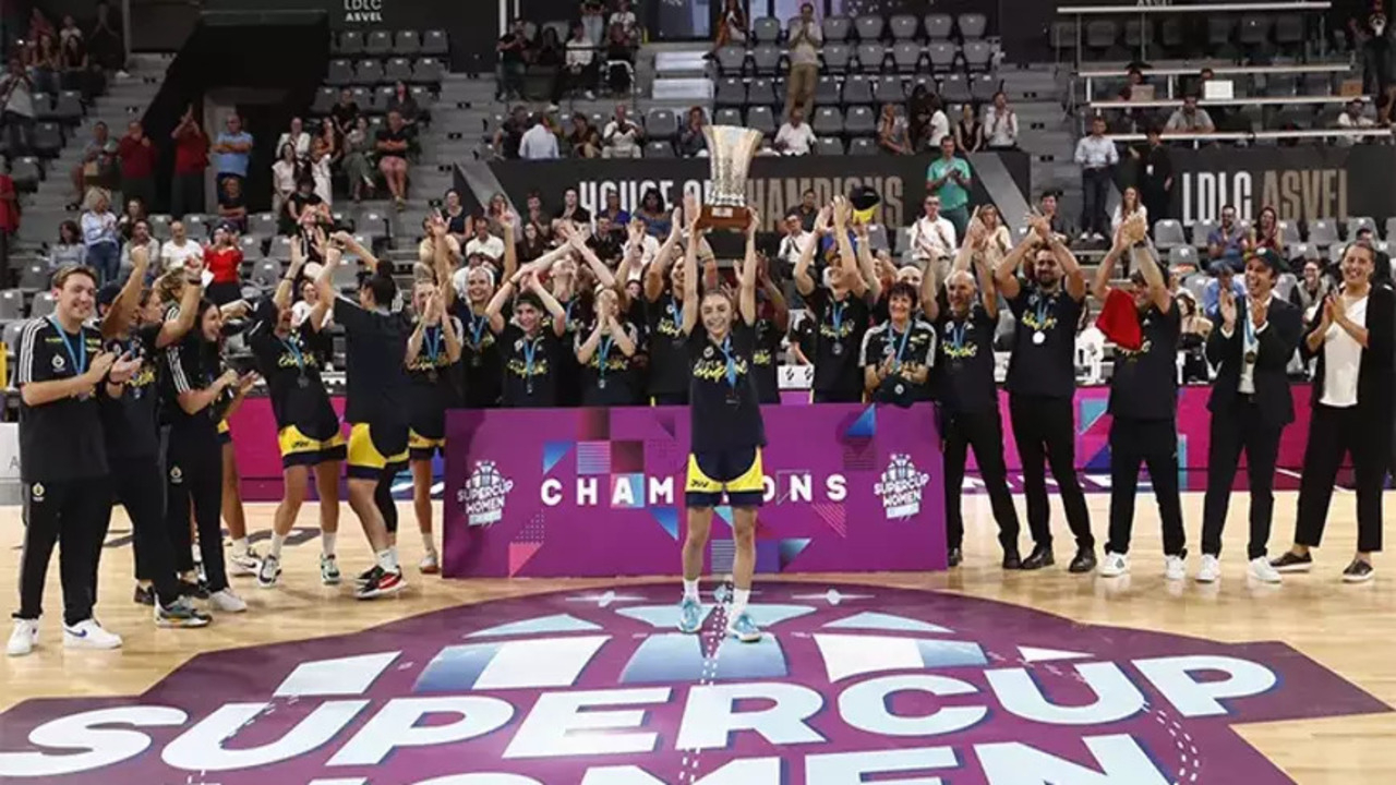 Fenerbahçe'den tarihi fark, tarihi şampiyonluk! ASVEL 52 - 109 Fenerbahçe | Maç sonucu...