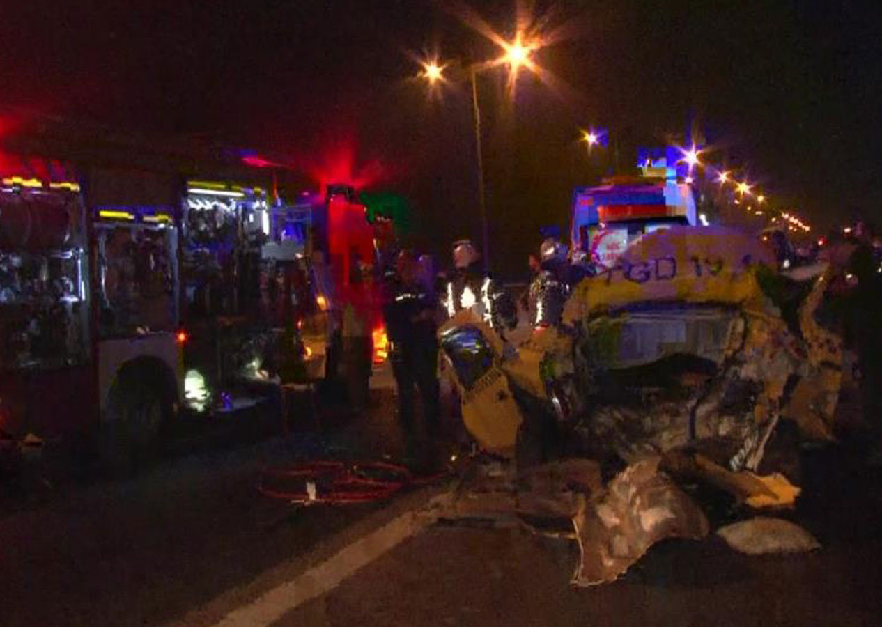 Kuzey Marmara Otoyolu'nda feci kaza: Yaralılar var